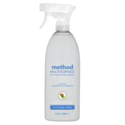 Method Naked 828 Ml Yleispuhdistussuihke