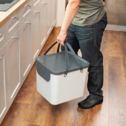 Rotho Albula 40 L Kierrätysastia 9 Rotho Albula 40 L Kierrätysastia -Siivous- Ja Kodinhoitopalvelut 7610859225573 5